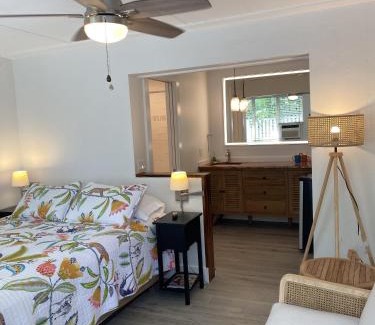 Old Town Haus | Alexander Palms Court - No Hidden Resort Fees!