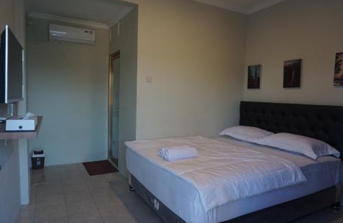 Selong Haus | Alexandria12 Guest House