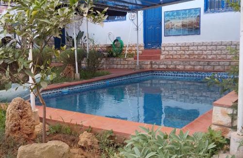 El Madania Villa | Alger avec vue imprenable sur la Baie d'Alger Piscine Balcon Terrasse