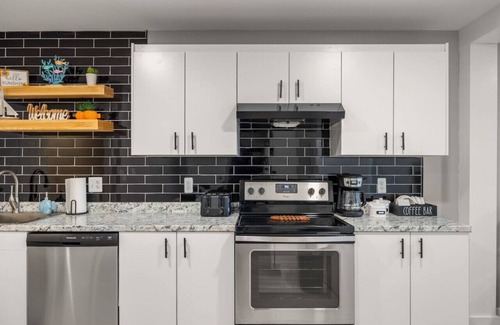 Pearl Beach Wohnung | Algonac 2BR on the North Channel with Boat Parking