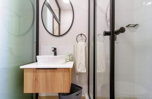 Greater Johannesburg Metropolitan Area Wohnung | #AlimamaSpaces The Manson's Thaba Eco