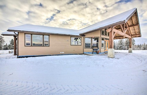 Bonners Ferry Haus | All-Season Bonners Ferry Home with Views
