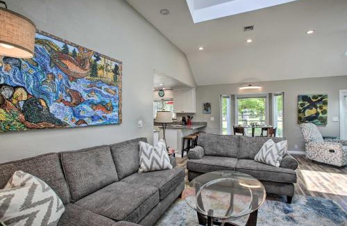 Chewelah Haus | All-Seasons Chewelah Home Fish, Golf and Ski!