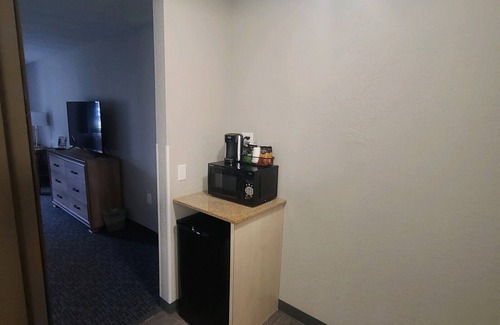 Kalkaska Hotel | All Seasons Resort