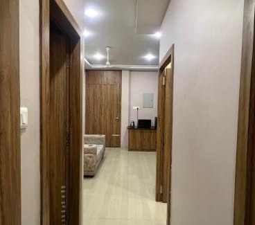 Alwarpet Wohnung | Alma by MyCasa Elegant 2BHK Stay in TTK Road