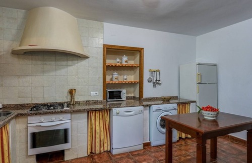 Antequera Villa | Almendros Antequera - Los Nogales by Ruralidays