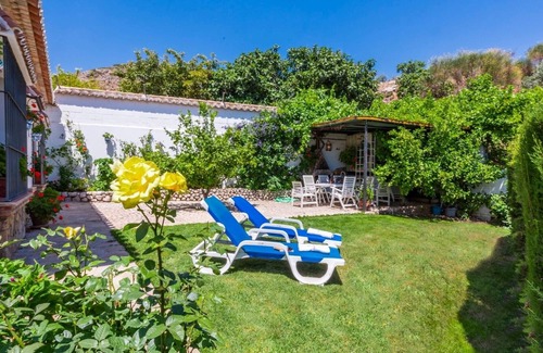 Antequera Villa | Almendros Antequera - Los Nogales by Ruralidays