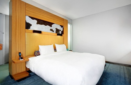 Bolingbrook Hotel | Aloft Bolingbrook