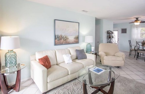 Aloha Kai Haus | Aloha Kai - Unit 34-close to the beach!