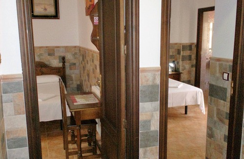 Old Town Baeza Haus | Alojamiento Turístico Los Poetas