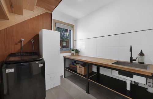 Merrijig Haus | Alpine Edge Retreat - Gateway to Mount Buller