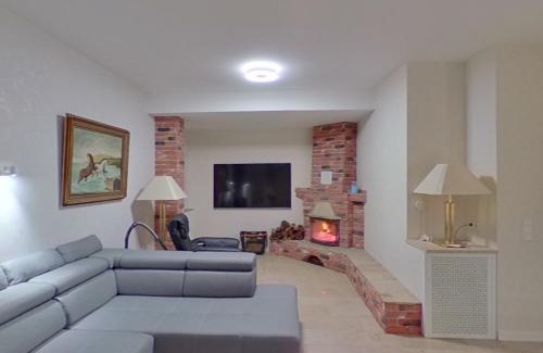 Unterrath Wohnung | Alte Bäckerei Haupthaus am Flughafen - Messe Düsseldorf