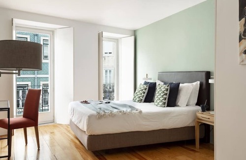 Merces Wohnung | ALTIDO Stylish 5BR Apt w/big terrace in Principe Real