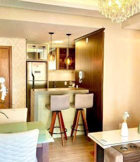 Carniel Wohnung | Alto Padrão com lareira, piscina e vista incrível