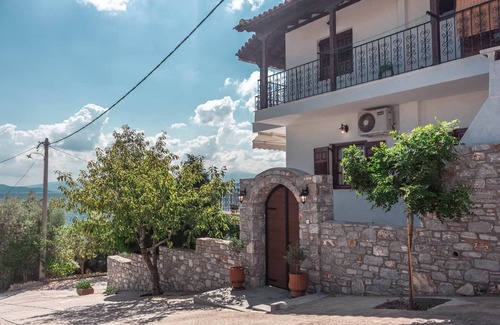 Volos Haus | AMA 00000007016