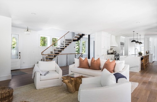 Amagansett North Haus | Amagansett Beach Estate with Award Winning Outdoor Amenities