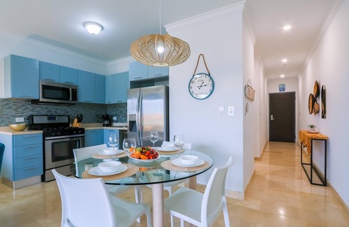 Washington Eigentumswohnung | Amazing 1BR1BA Condo with Balcony @ Great Location