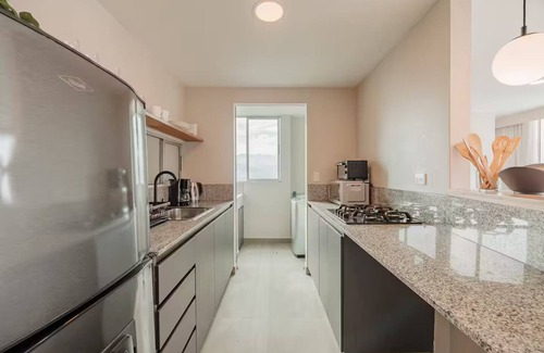 Patio Bonito Wohnung | Amazing 2br apartment Poblado near CC Santa Fe