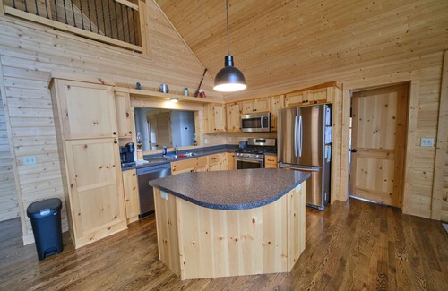 Remer Kabine | Amazing Cabin on Washburn Lake. Family friendly, gorgeous views, and fun for all