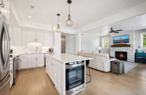 Sister Bay Eigentumswohnung | Neue Wohnung im Herzen von Sister Bay - Waterview !!!