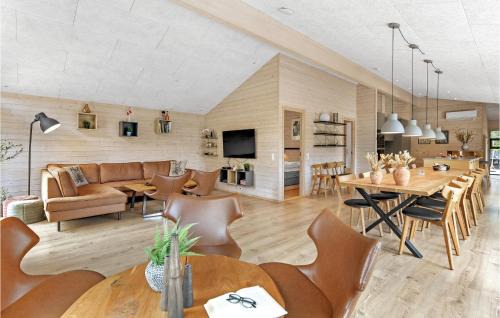 Aalbaek Haus | Amazing Home In Ålbæk With Sauna