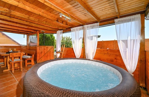 Cestica Haus | Schönes Haus in Falinic Breg mit.