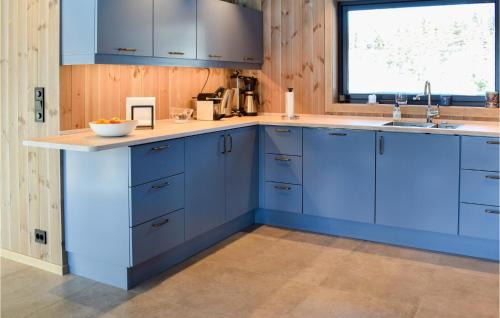 Vikberget Haus | Amazing Home In Flå With Wifi
