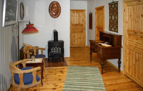 Asnes Municipality Haus | Amazing Home In Flisa With Kitchen