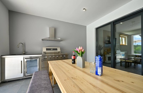 Veliko Trojstvo Haus | Amazing home in Maglenca with sauna