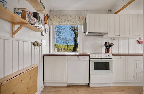 Oygarden Haus | Tolles Zuhause in Rong mit Ethernet-Internet