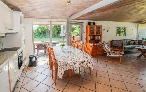 Samsø Haus | Amazing Home In Samsø With Kitchen