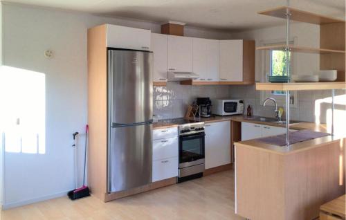 Vaddo Haus | Amazing Home In Väddö With Wifi