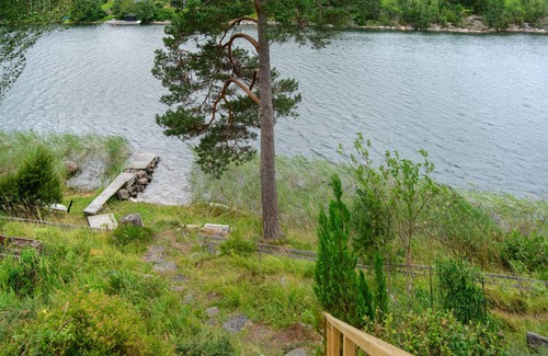 Norrtalje Municipality Haus | Amazing home in Vätö with sauna
