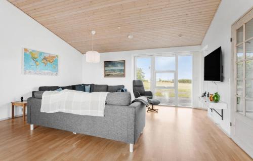 Vesløs Haus | Amazing Home In Vesløs With Wifi