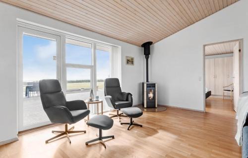 Vesløs Haus | Amazing Home In Vesløs With Wifi