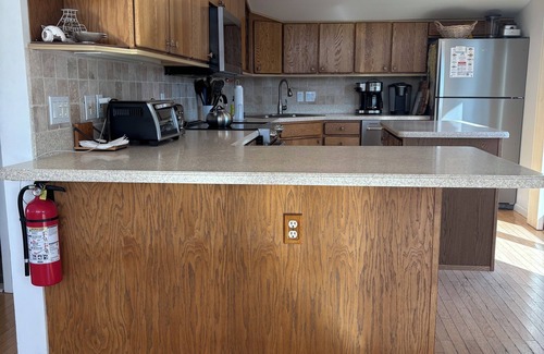 Harvey Cedars Haus | FANTASTISCHES LAGOON VORDERES HAUS MIT BEHEIZTEN POOL UND HEISSEN WANNE IN HARVEY CEDARS, LBI