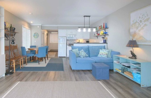 Bayfield Eigentumswohnung | Amazing Lake Superior Views & Easy Walking Access to All Bayfield Has to Offer