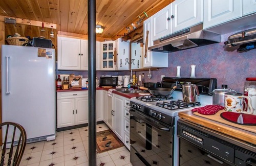 Maidstone Haus | Amazing large home located at Cricket Cove on Maidstone Lake, Vermont