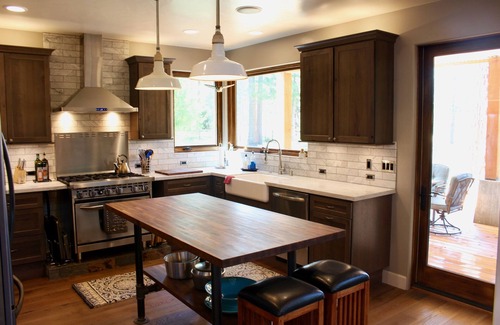 Graeagle Haus | Familientreffpunkt mit unglaublicher Aussicht. Mitten in der Stadt!