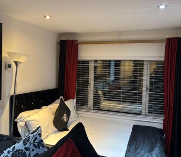 Stanford-le-Hope Haus | Amazing studio room in a beautiful house