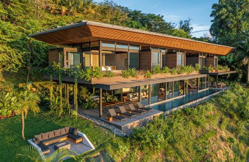 Dominical Haus | Amazing View-25m75ft Pool-sleep 16-luxury-private
