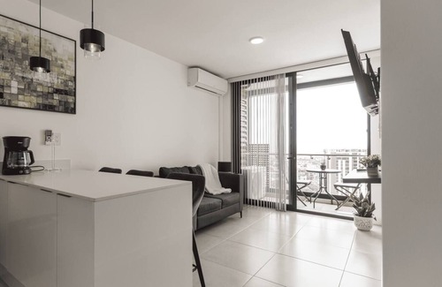Rohrmoser Wohnung | Amazing views at Skygarden Nunciatura