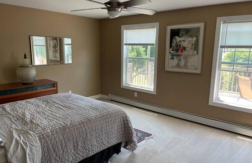 Belfast Haus | AMAZING views of water, bridge & town of Belfast