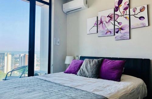 Rohrmoser Wohnung | Amazing views SJO, Cozy, Equipped. 24/7 Concierge