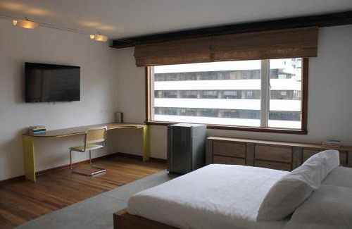 Centro International Wohnung | Amazing Vintage Apartment in Centro Internacional RColon 601