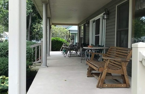 Lakeview Haus | Amazing Waterfront Family Getaway mit WiFi - auf Orchard Island im Indian Lake