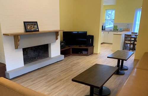 Shilin Wohnung | American Village Resort