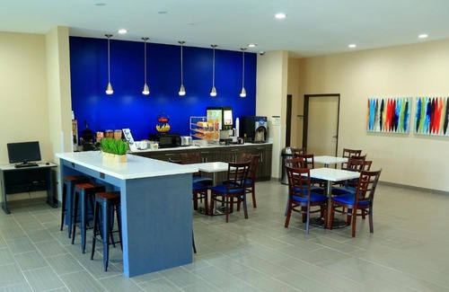 Prairieville Hotel | Americas Best Value Inn & Suites-Prairieville