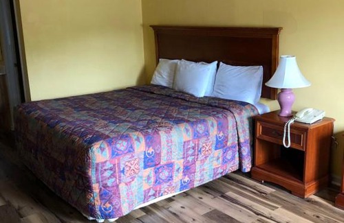 Arlington Hotel | Americas Best Value Inn - Jonesville