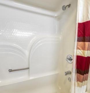 Burnside Hotel | Americas Best Value Inn Donaldsonville